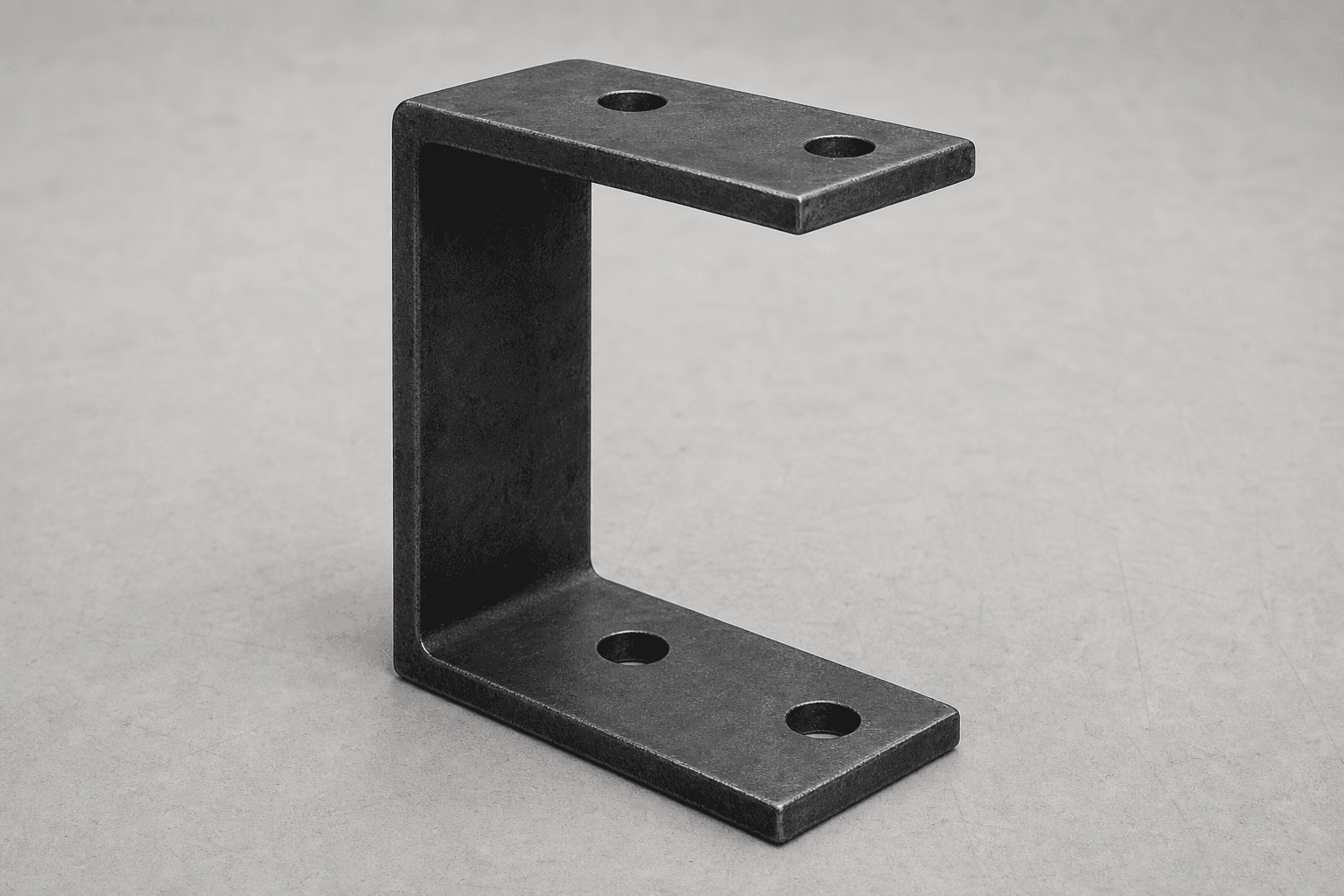 コの字架台（上下ボルト締め用穴加工）の製作事例